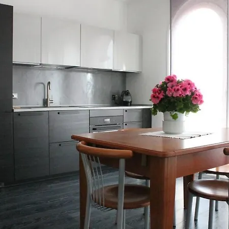 아파트 9 -trilo Borgo Marinaro Su 2 Livelli 포르토레카나티