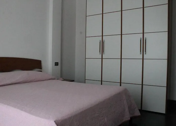 9 -trilo Borgo Marinaro Su 2 Livelli